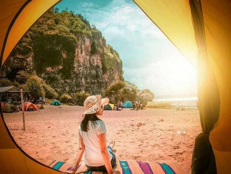5 Pantai Terbaik Yogyakarta, Aman dan Cocok Buat Camping