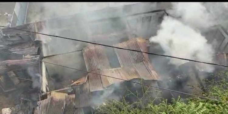Kebakaran Hanguskan 15 Rumah Petak di Pejaten Timur, Diduga Akibat Kompor Meledak