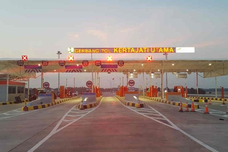 Akses Tol Bandara Kertajati Segera Beroperasi, dari Bandung Cuma Sejam !
