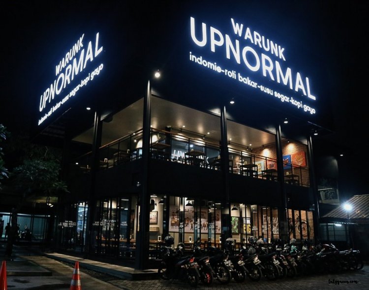 Upnormal Cafe Mengalahkan Starbucks sebagai Tempat Nongkrong Favorit