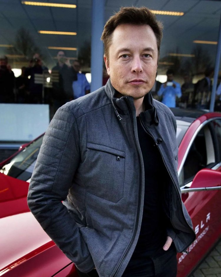 Elon Musk: Akun Centang Biru Bayar 300 Ribu Per Bulan