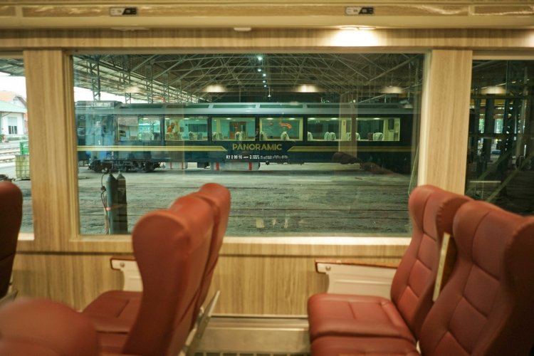 Kereta Panaromic Pertama di Indonesia Resmi Beroperasi, Segini Harganya