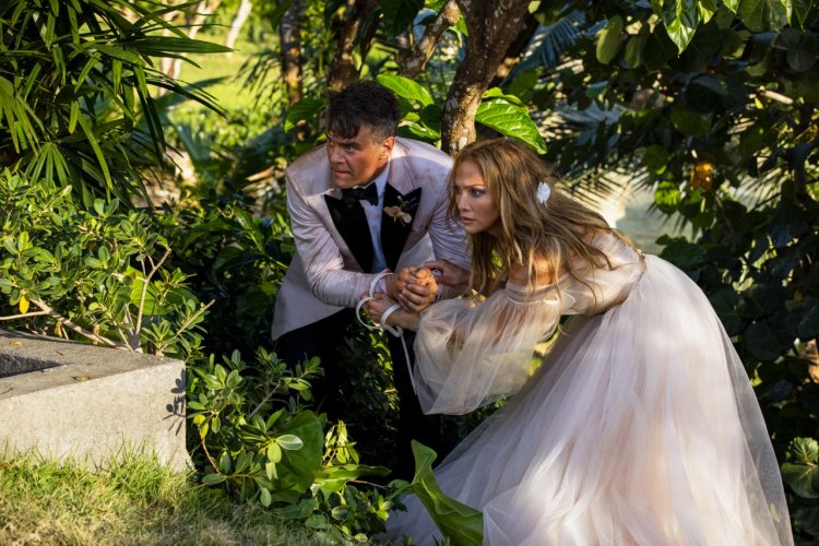Shotgun Wedding: Makna Baru “Til The Death Do Us Part”