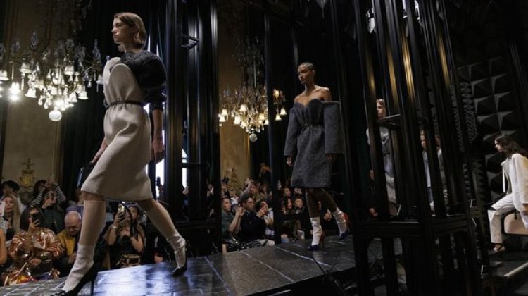 Louis Vuitton dan Jawaban French Style Karya Nicolas Ghesquiere