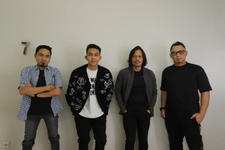 "Kencan Rahasia" Terbaru dari ADA Band: Lagu Baru yang Enerjik dan Menarik!