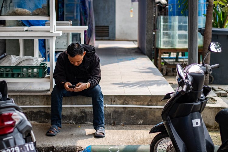 Kecepatan Internet di Indonesia Paling Lambat Saat Sahur, Selama Ramadan