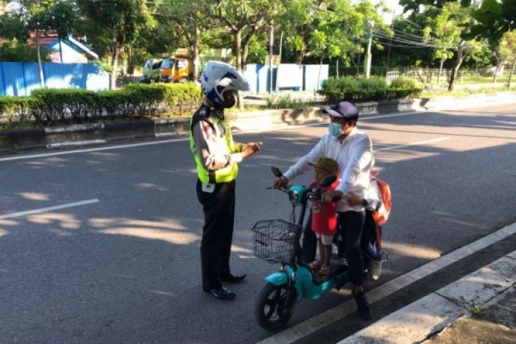 Polisi: Sepeda Listrik Tak Boleh di Gunakan di Jalan Raya
