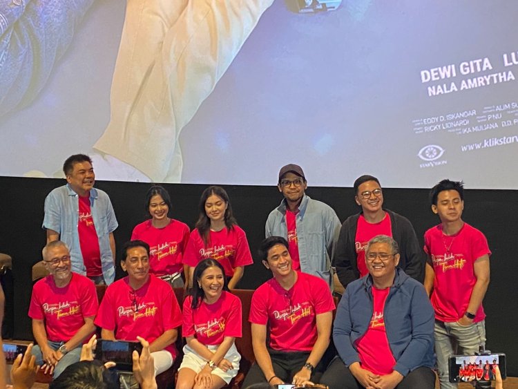 Petualangan Cinta Galih dan Ratna Berlanjut, Starvision Hidupkan Kembali Film Legendaris "Puspa Indah Taman Hati"