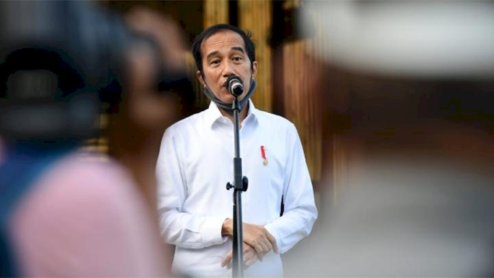 Menteri Masih Tak Gerak Cepat, Jokowi Tak Segan Rombak Kabinet