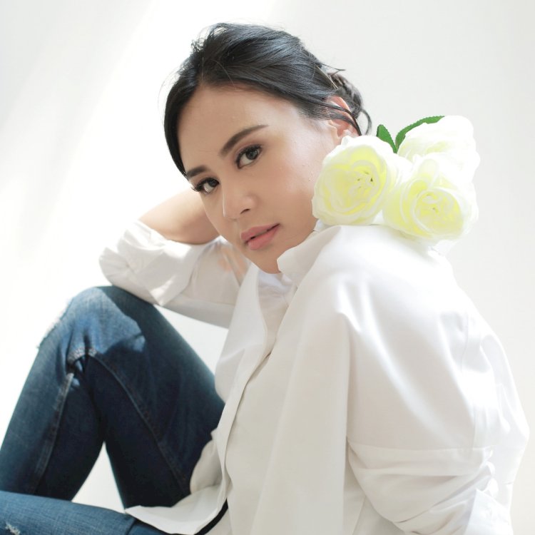 'Rahasia Cinta' Debut Single Dr. Fienda Ferani, untuk Tenaga Medis dan Masyarakat Indonesia