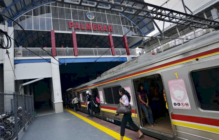 Anies Bangun 5 Stasiun Integrasi Tambahan Agar Jakarta Bebas Macet