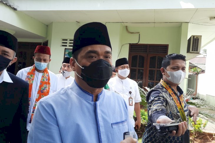 Wagub Jakarta Ahmad Riza Terkonfirmasi Positif COVID-19